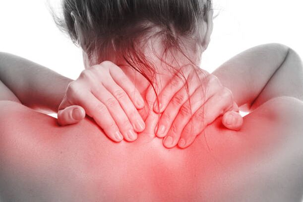 Dor de pescozo, síntomas de osteocondrose